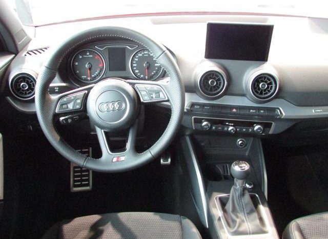 Nieuwe wagens Audi Q2 manueel full
