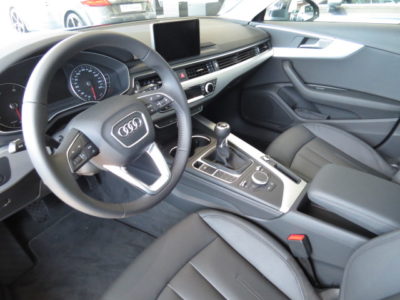 Nieuwe wagens Audi A4 Avant manueel full