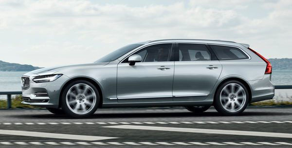 New cars Volvo V90 automatic