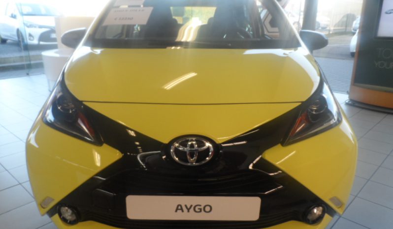 Nieuwe wagens Toyota Aygo 5d manueel full
