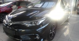 Nieuwe wagens Toyota Auris 5d manueel